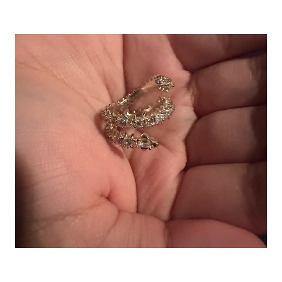 Kendra Scott Beck Wrap Ring. Size 6 GOLD tone - Picture 6 of 10